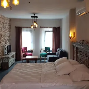  Apart Otel Chakra
